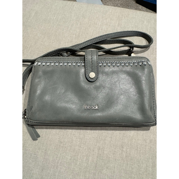 Women's The Sak Gray green Leather Crossbody Wallet One Size - Picture 3 of 15